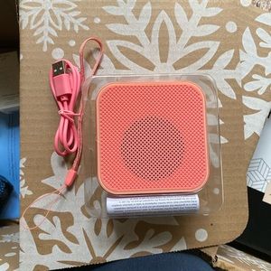 Sonix Bluetooth speaker